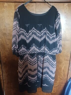 Enfocus Studio Black and Blush Midi Dress